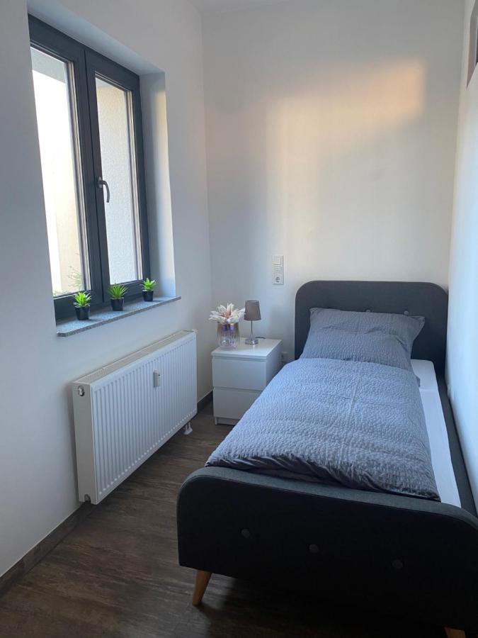 Monteurzimmer In Bielefeld - Mitte Zewnętrze zdjęcie