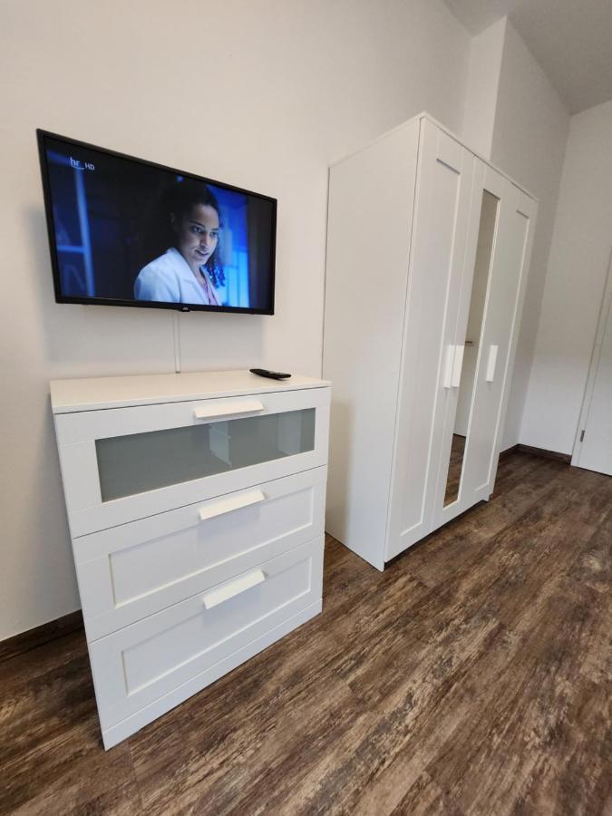 Monteurzimmer In Bielefeld - Mitte Zewnętrze zdjęcie