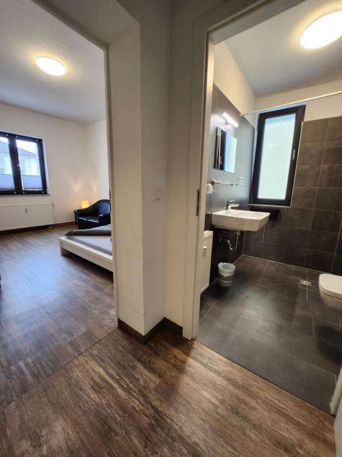 Monteurzimmer In Bielefeld - Mitte Zewnętrze zdjęcie