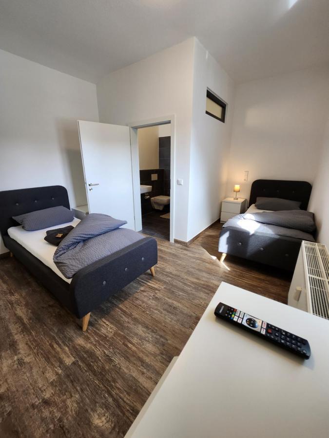 Monteurzimmer In Bielefeld - Mitte Zewnętrze zdjęcie