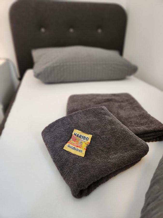 Monteurzimmer In Bielefeld - Mitte Zewnętrze zdjęcie