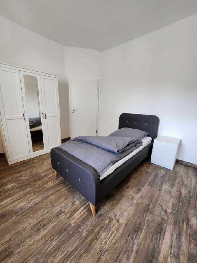 Monteurzimmer In Bielefeld - Mitte Zewnętrze zdjęcie