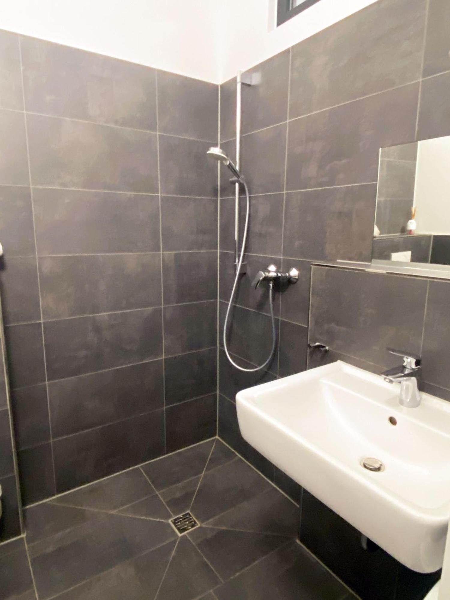 Monteurzimmer In Bielefeld - Mitte Zewnętrze zdjęcie
